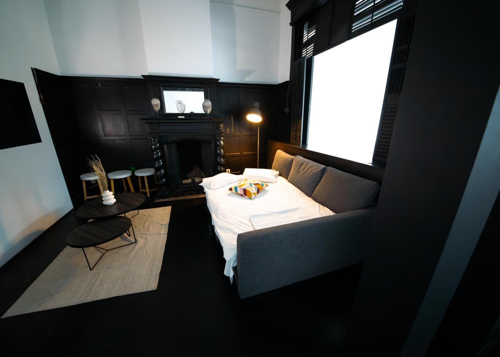 Prestige Stay - Uptown Брюссель Экстерьер фото